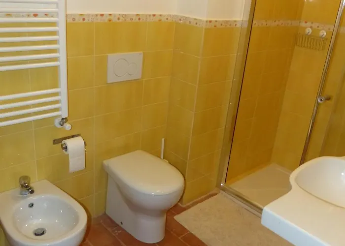 Il Vecchio Pero Bed & Breakfast *